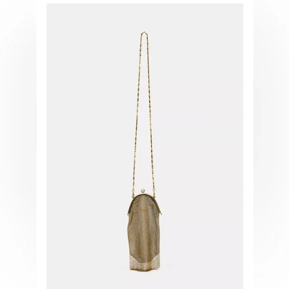 ❗️LAST ONE❗️ITEM WILL BE REMOVED SOON❗️Elegant Gold Mesh Evening Bag - Picture 3 of 4